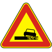 applications/editors/josm/plugins/roadsigns/images/SK/A7_alt.png